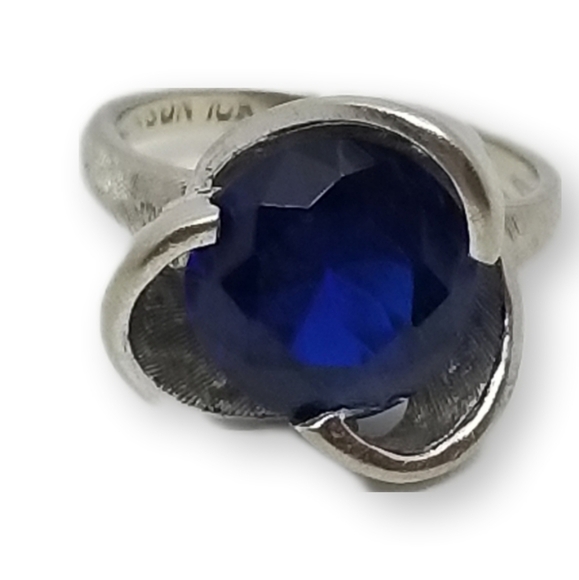 VINTAGE 1OK WHITE GOLD & COBALT BLUE SPINEL SUN BRAND LADIES RING - Picture 6 of 8